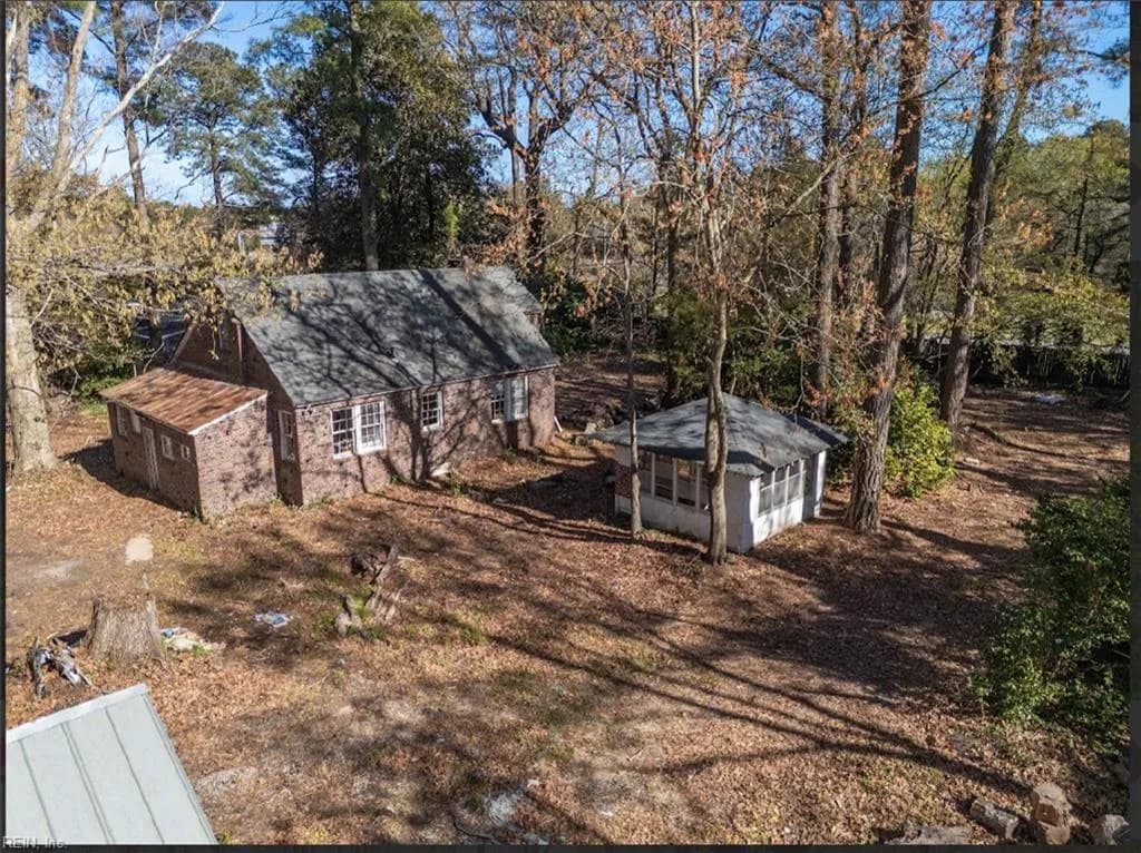 2128 Laskin RD, VIRGINIABEACH VA 23454 - Photo 5