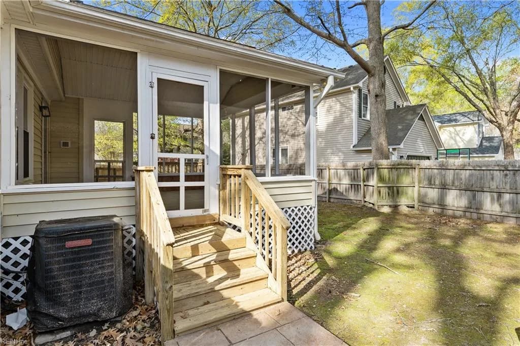 812 Hardwood DR, CHESAPEAKE VA 23320 - Photo 5