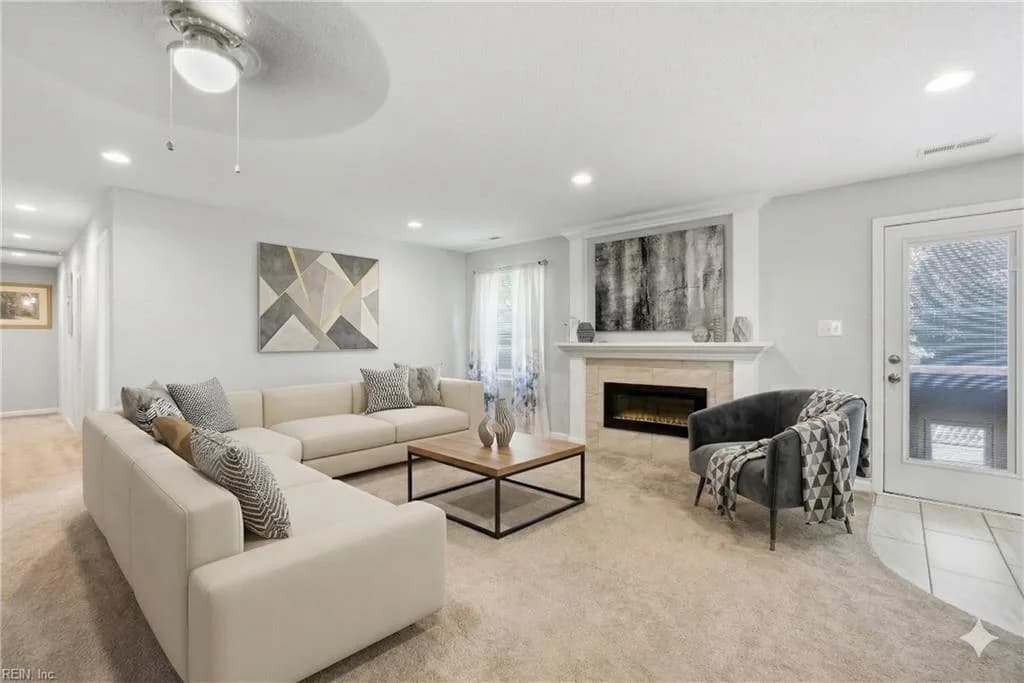 627 Luray TER, CHESAPEAKE VA 23322 - Photo 3