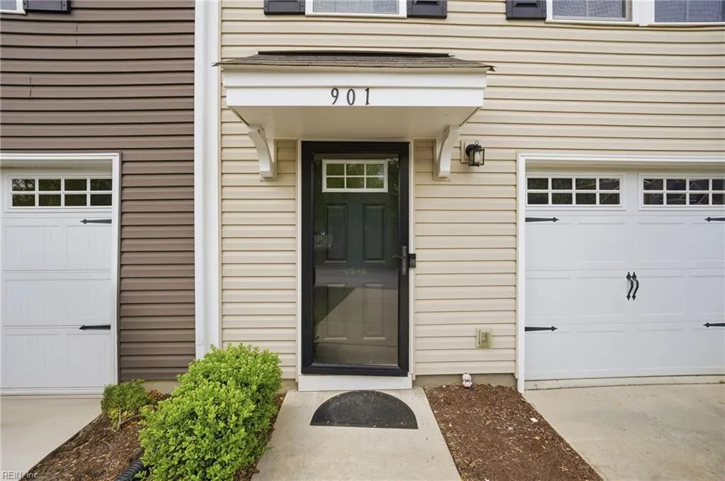 901 Lakeview CV, SMITHFIELD VA 23430 - Photo 5