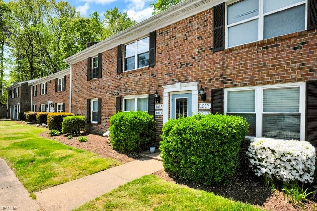 1015 Barclay SQ, VIRGINIABEACH VA 23451 - Photo 2