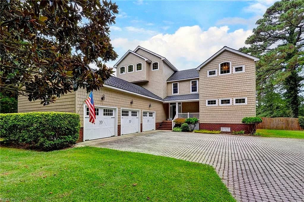 427 Weston RD, YORKTOWN VA 23692 - Main photo