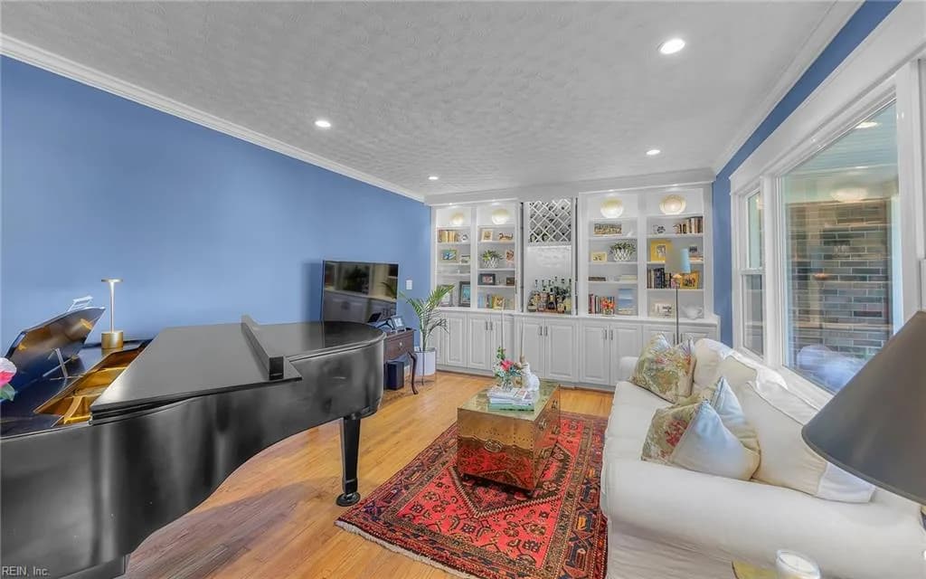 953 Covey ST, VIRGINIABEACH VA 23454 - Photo 5
