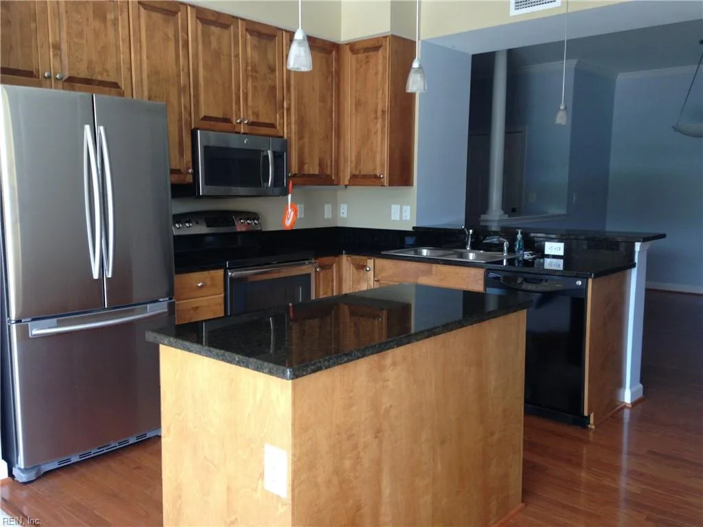 230 Nat Turner BLVD #2000, NEWPORTNEWS VA 23606 - Photo 4