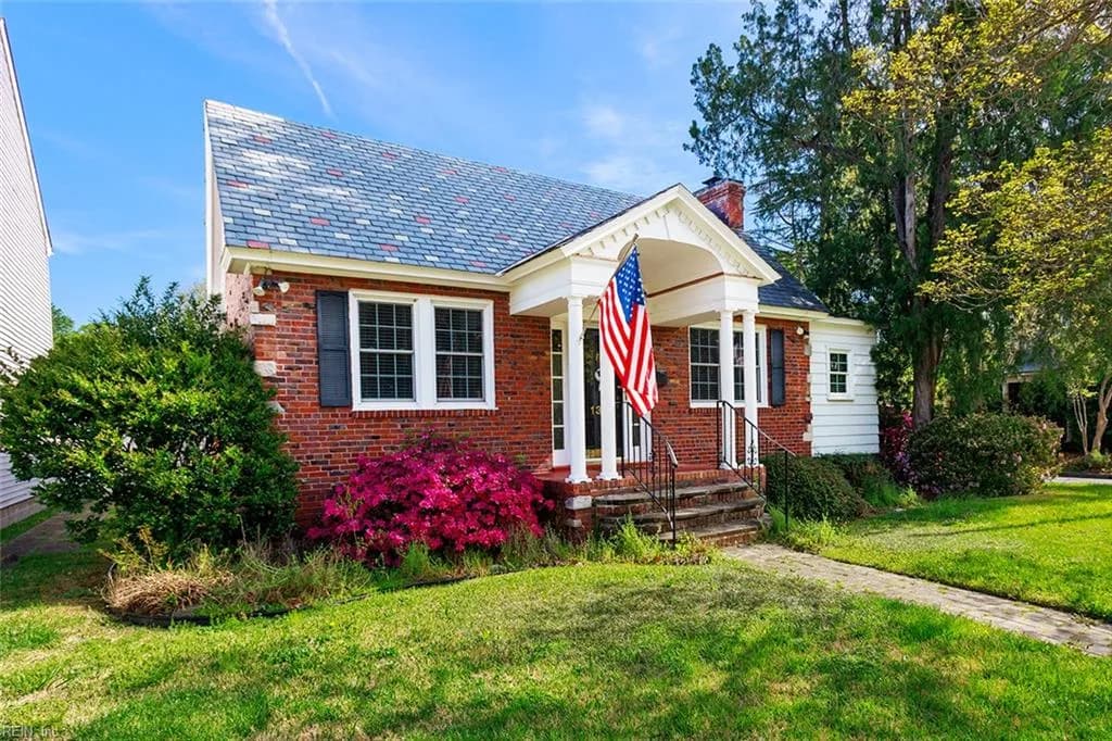 136 W Leicester AVE, NORFOLK VA 23503 - Photo 3