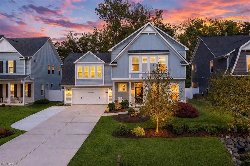 2052 Burson DR, Chesapeake — 5 bed Residential, 3,000 sqft