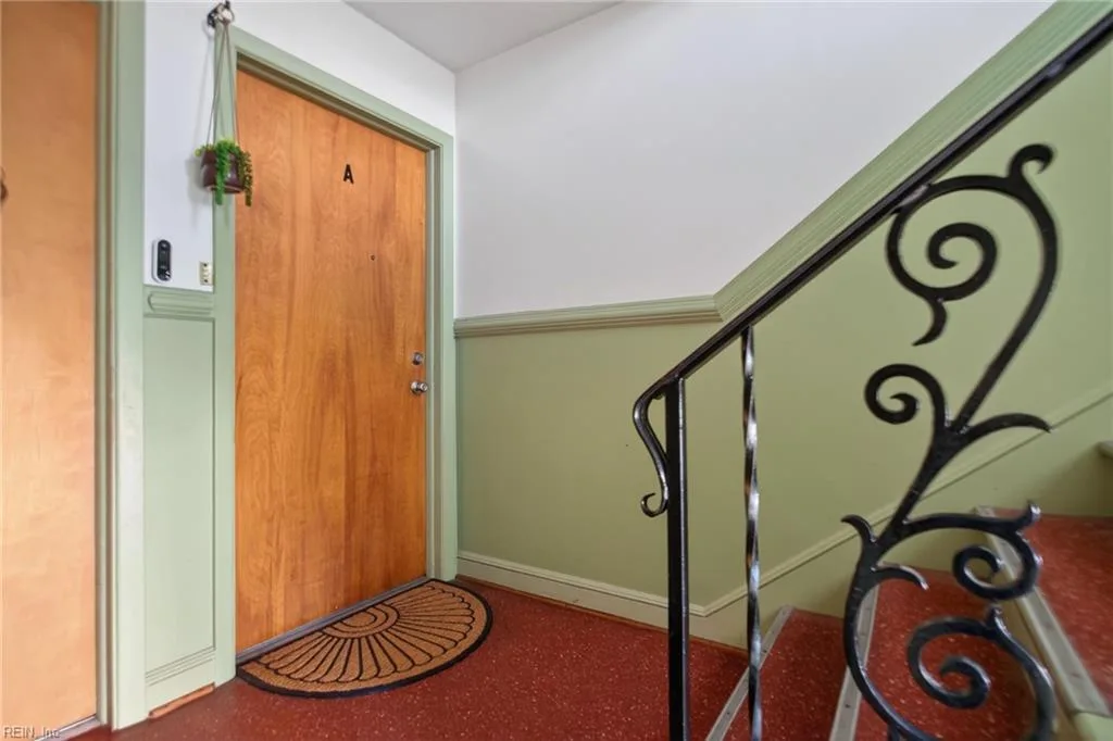 7309 River RD, NEWPORTNEWS VA 23602 - Photo 3