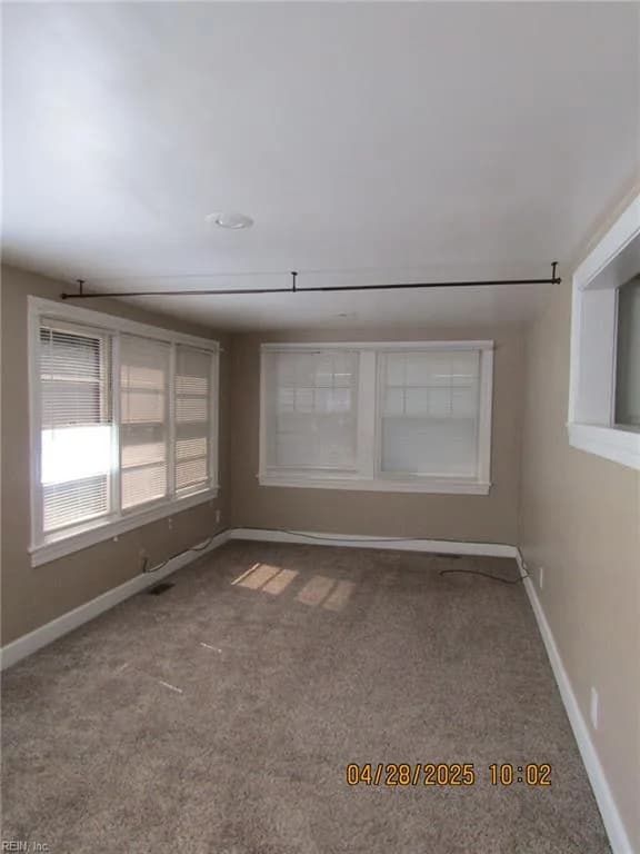 98 Alleghany RD #B, HAMPTON VA 23661 - Photo 3