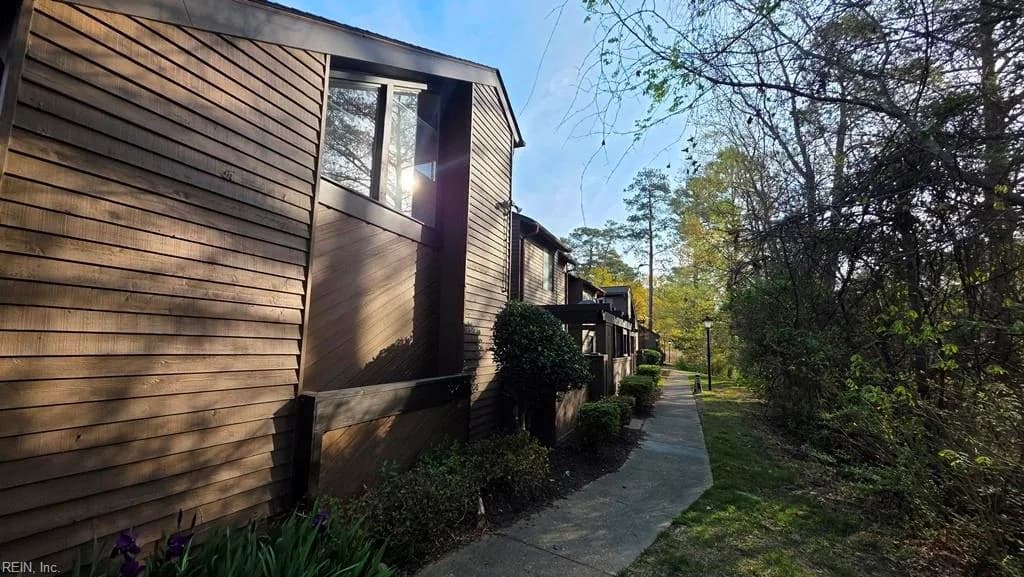 444 Abbotsleigh CT, VIRGINIABEACH VA 23452 - Photo 3