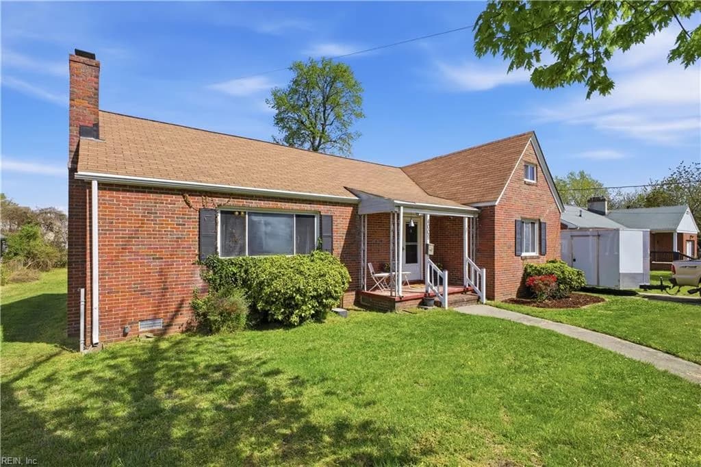 4009 Catesby Jones DR, HAMPTON VA 23669 - Photo 3