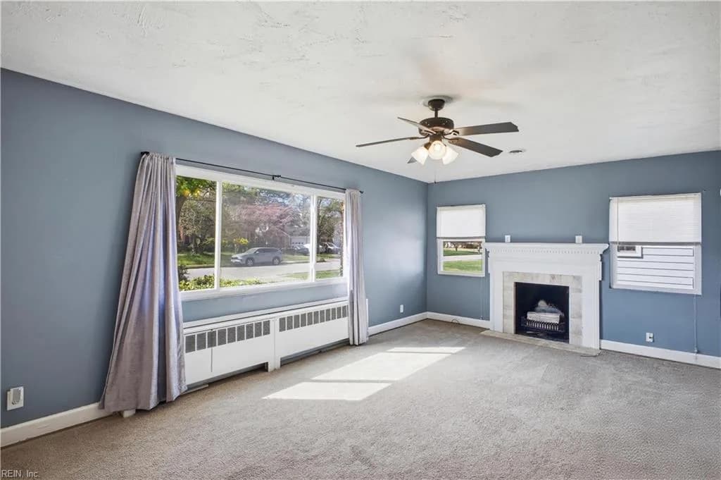 4009 Catesby Jones DR, HAMPTON VA 23669 - Photo 5