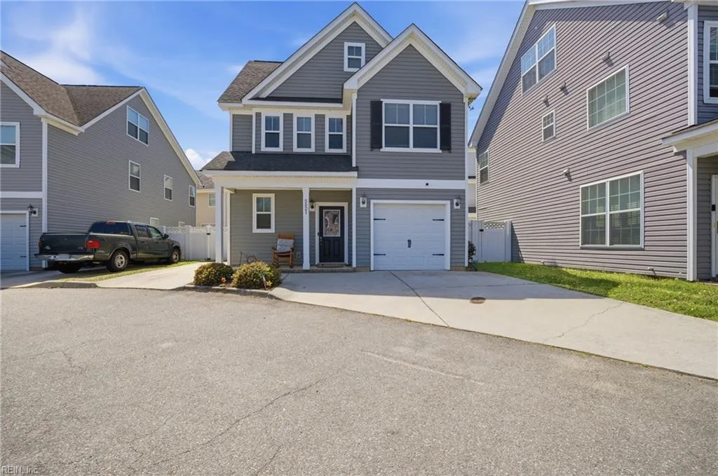 5521 Sadie LN, Virginia Beach — 4 bed Residential, 2,114 sqft