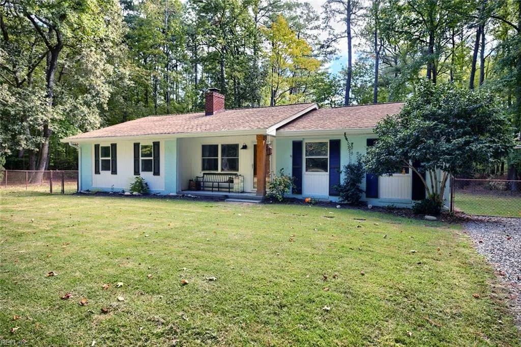 764 Lovers LN, MATHEWS VA 23109 - Main photo