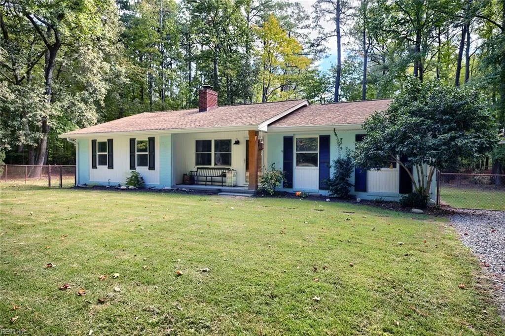 764 Lovers LN, MATHEWS VA 23109