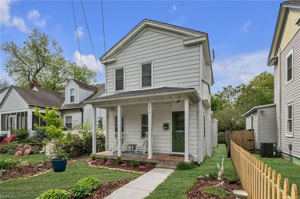 1314 Perry ST, CHESAPEAKE VA 23324 - Photo 3