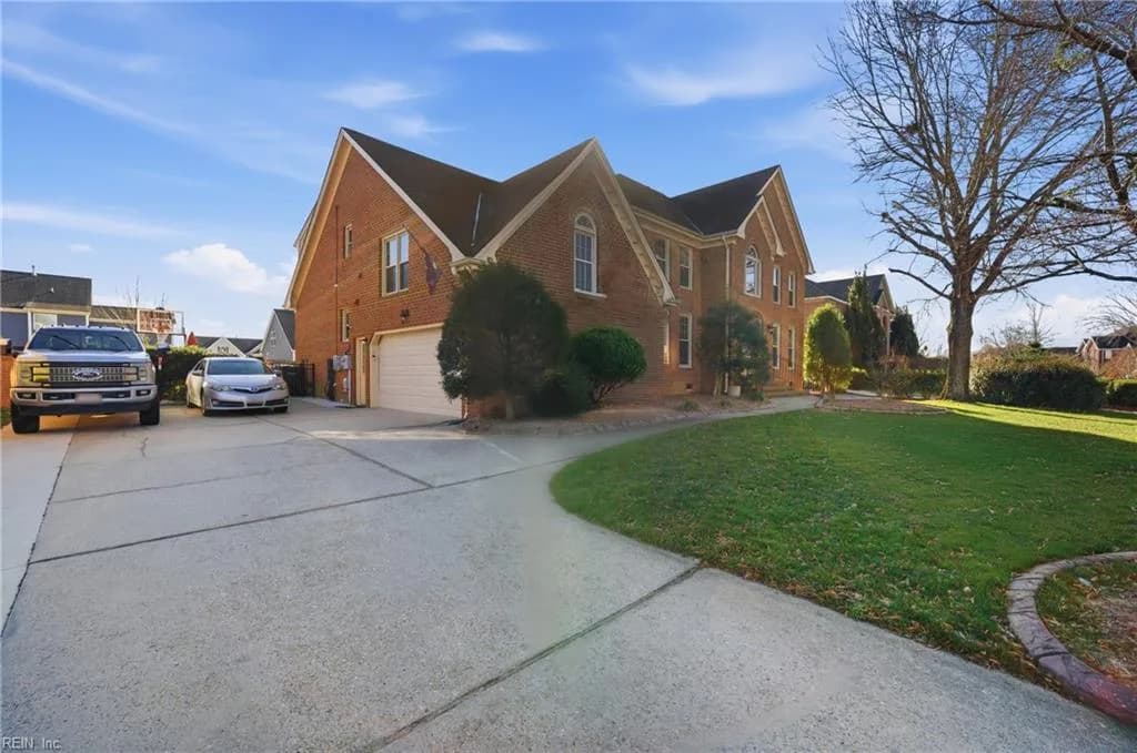 1137 Kingsbury DR, CHESAPEAKE VA 23322 - Photo 3