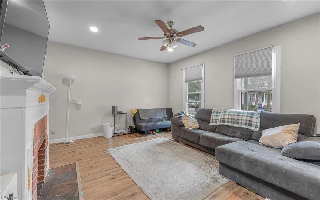 1308 Chesapeake AVE, CHESAPEAKE VA 23324 - Photo 4