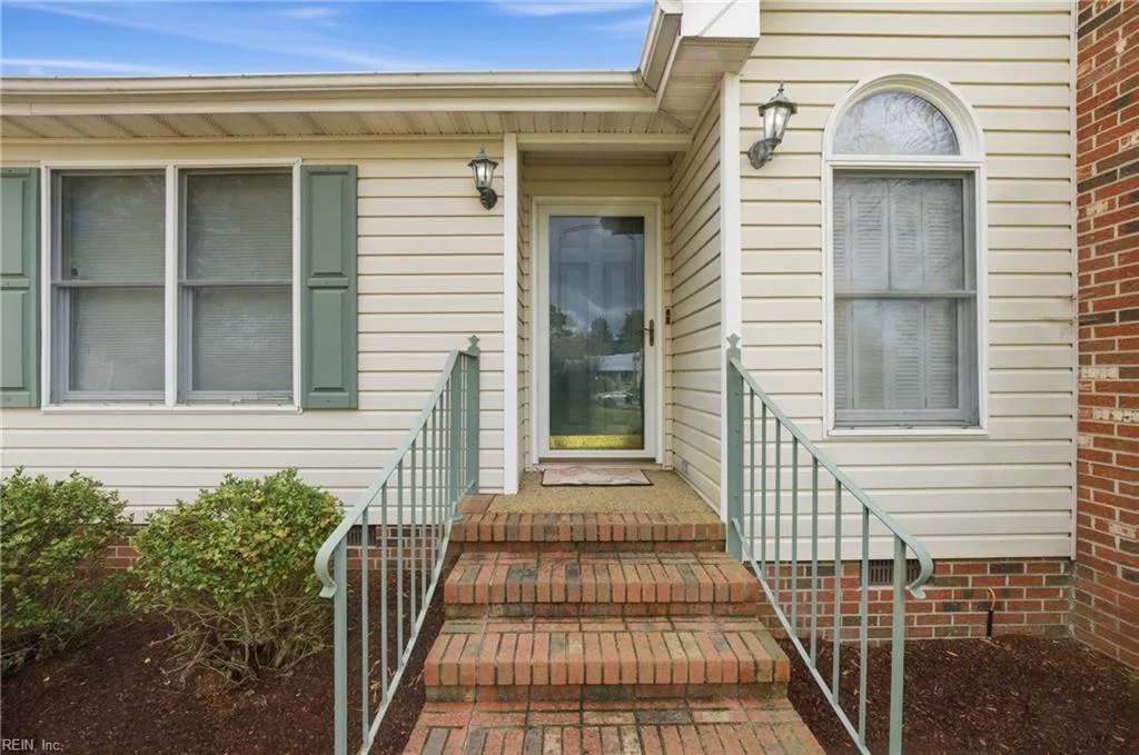 3119 Henry Hogge LN, HAYES VA 23072 - Photo 5