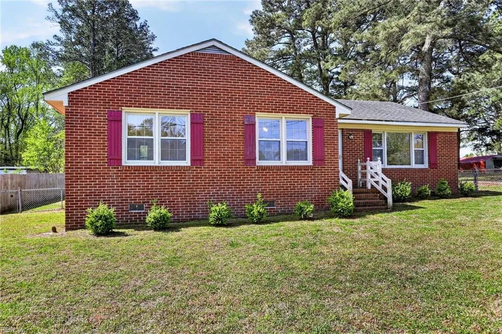 637 Turlington RD, SUFFOLK VA 23434 - Main photo