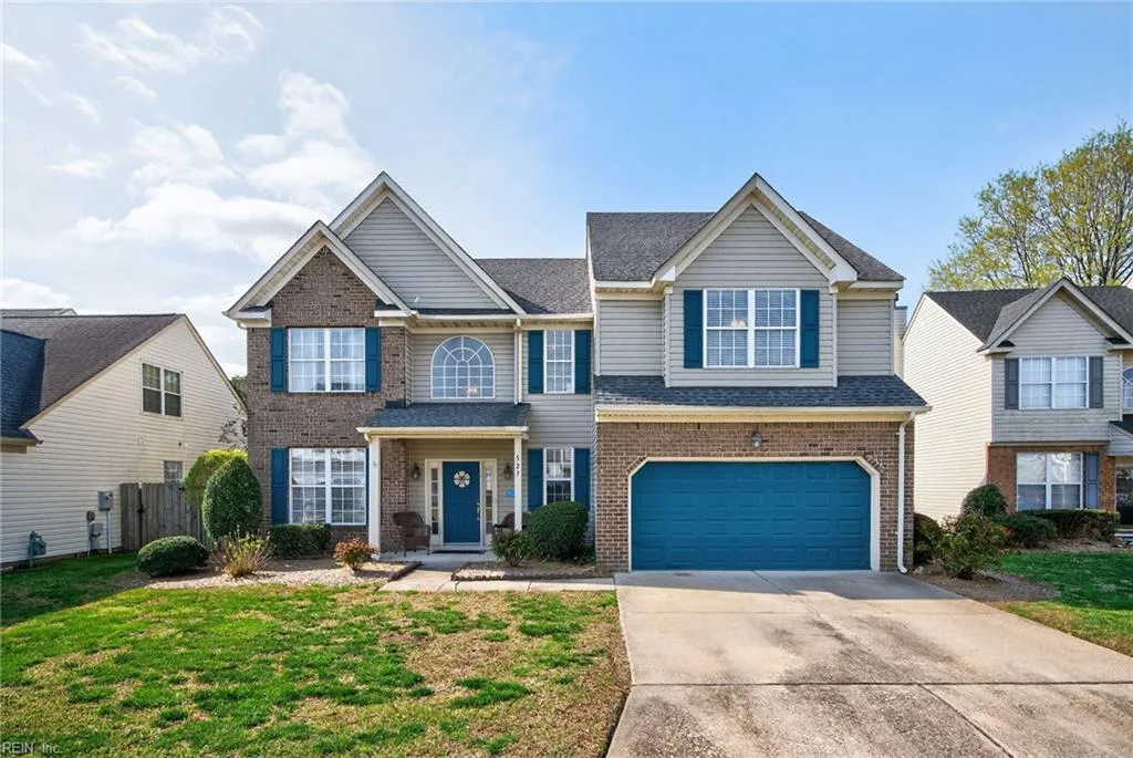 523 Whisper WALK, Chesapeake — 4 bed Residential, 2,274 sqft