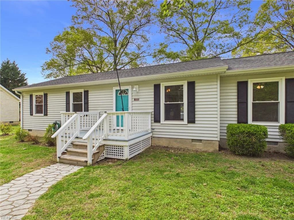 1014 Deerchase RD, SALUDA VA 23149