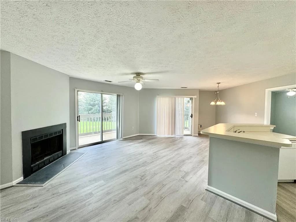 65 Cape Dorey DR #3A, HAMPTON VA 23666 - Main photo