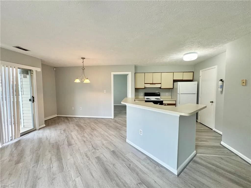 65 Cape Dorey DR #3A, HAMPTON VA 23666 - Photo 3