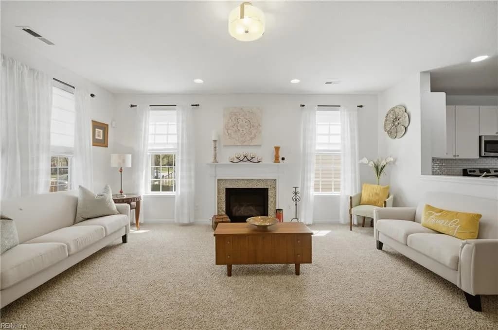 206 Harmony DR, PORTSMOUTH VA 23701 - Photo 5