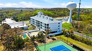 320 Sandbridge RD #305, VIRGINIA BEACH VA 23456 - Main photo