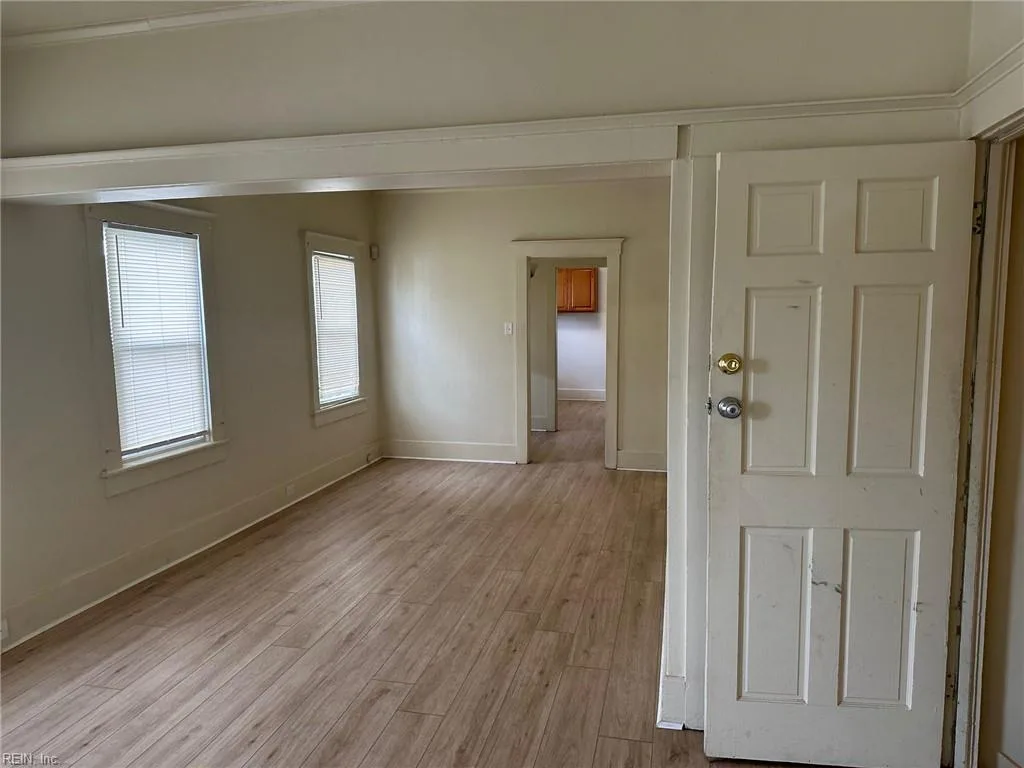 114 W 38th ST, NORFOLK VA 23504 - Photo 5