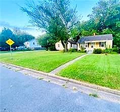 1305 Hoover AVE, CHESAPEAKE VA 23324 - Main photo