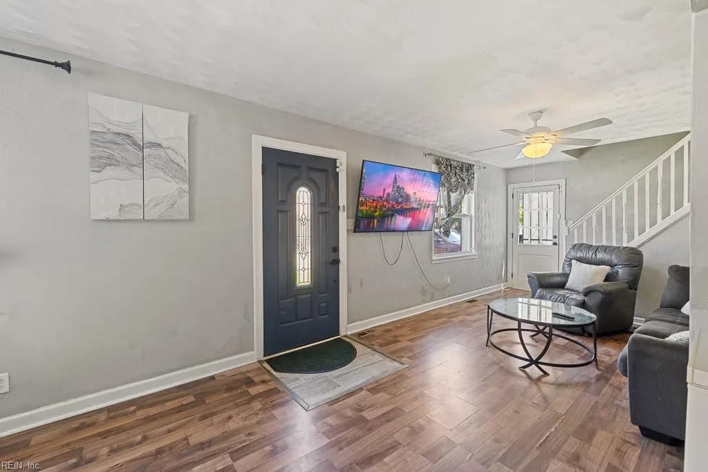 127 Clyde ST, HAMPTON VA 23669 - Photo 3