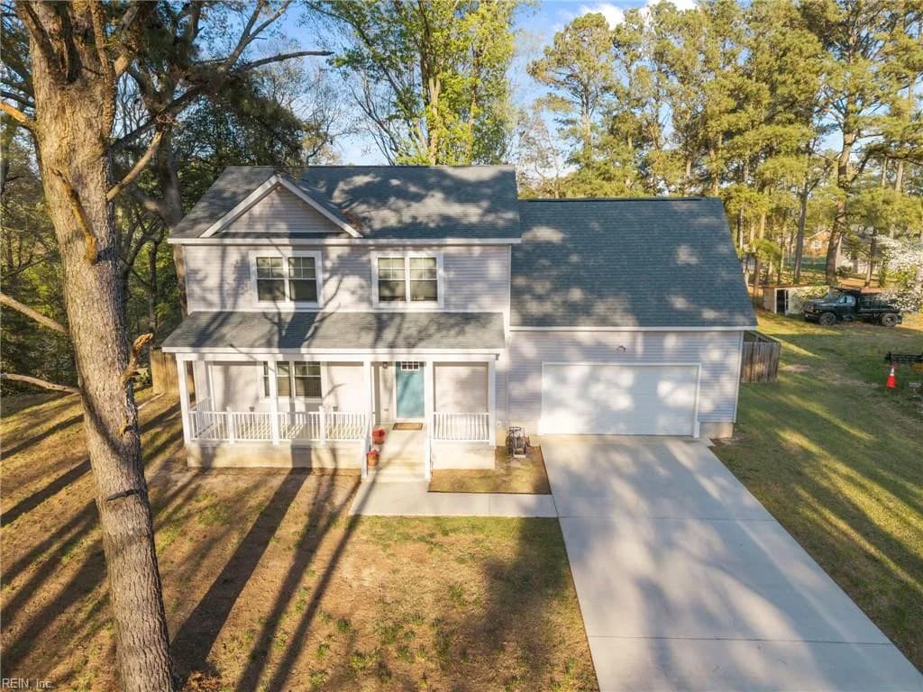 322 Edgewood DR, SMITHFIELD VA 23430 - Photo 3