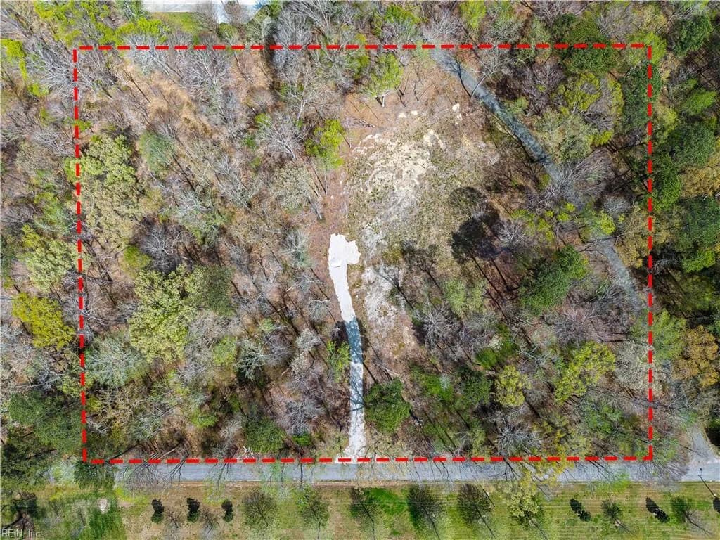 2084 Vaughan RD, VIRGINIABEACH VA 23457 - Photo 4