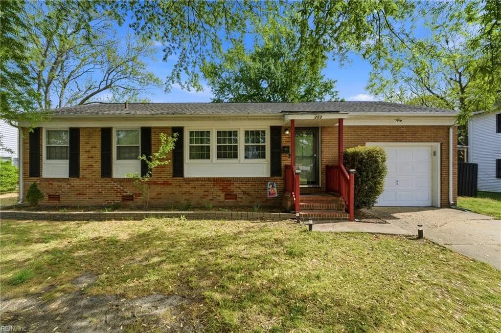 203 Valirey DR, HAMPTON VA 23669 - Photo 3