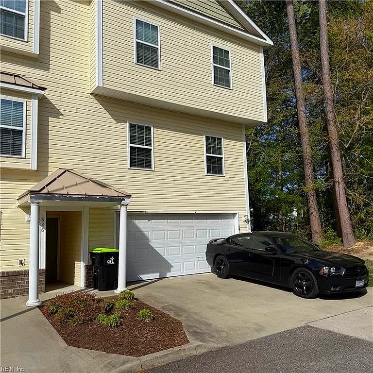 828 Skelton WAY, NEWPORT NEWS VA 23608 - Main photo