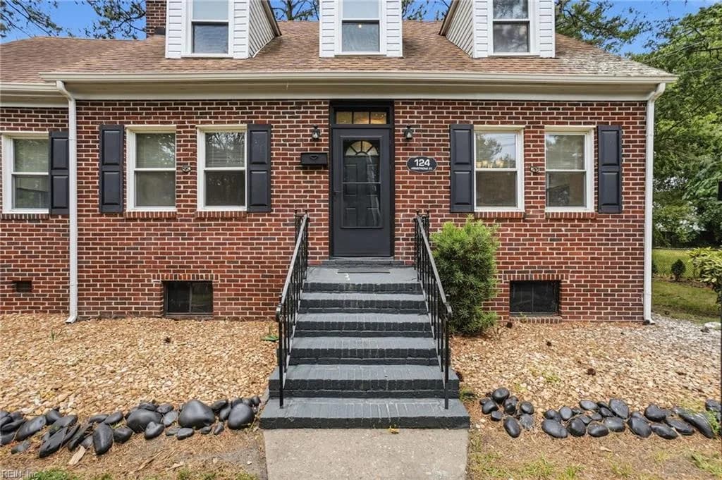 124 Armstrong ST, PORTSMOUTH VA 23704 - Photo 3