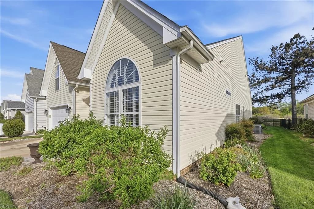 2657 Majesty LN, VIRGINIABEACH VA 23456 - Photo 4
