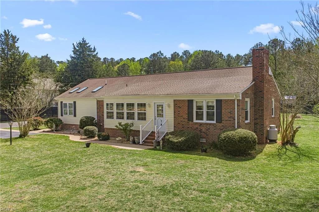 5542 Dilly-E LN, GLOUCESTER VA 23061 - Photo 3