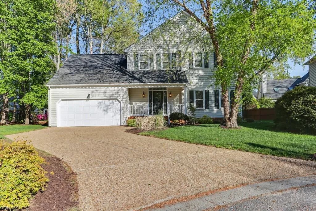 104 Compass CT, YORKTOWN VA 23693 - Main photo