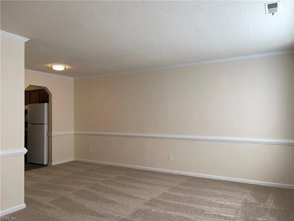 5520 Keydet DR, VIRGINIABEACH VA 23462 - Photo 4