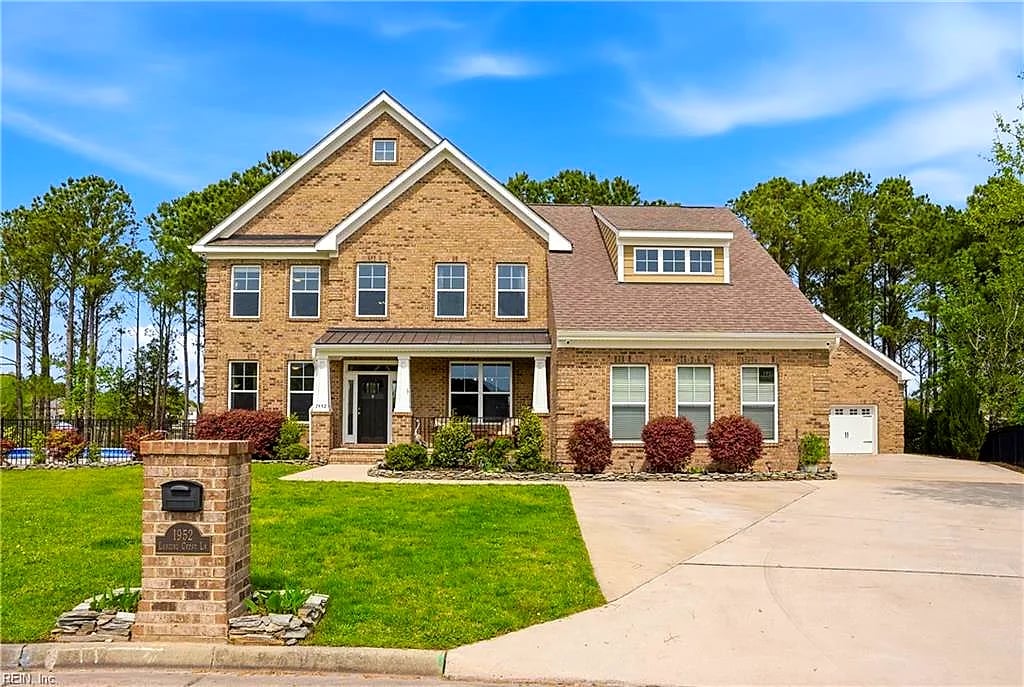 1952 Lancing Crest LN, Chesapeake — 5 bed Residential, 3,436 sqft