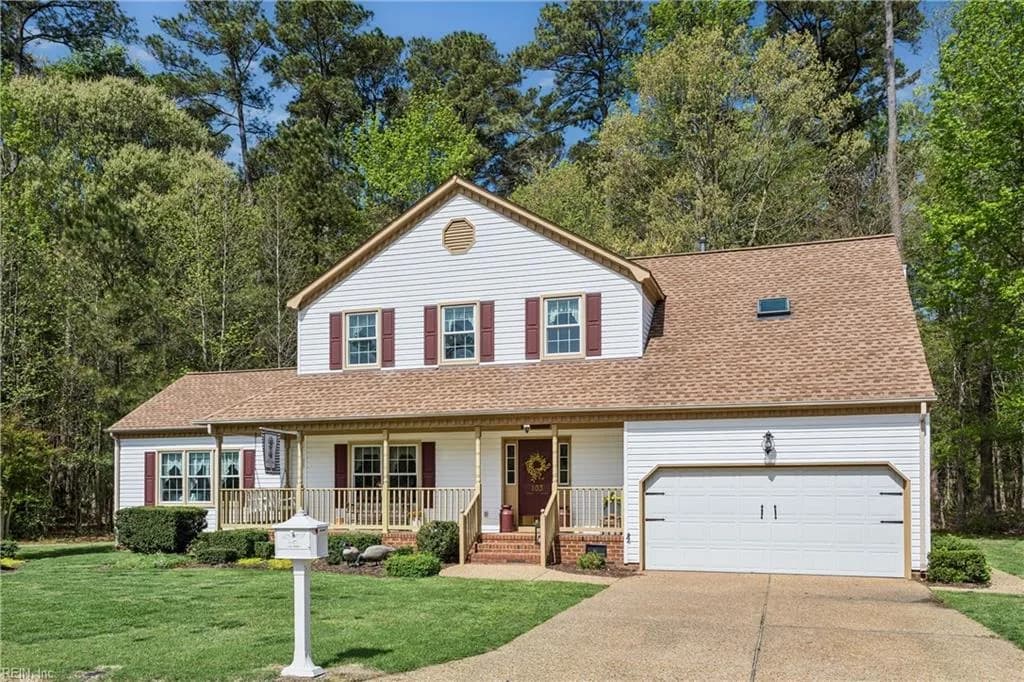 103 Kayla CT, YORKTOWN VA 23693 - Photo 3