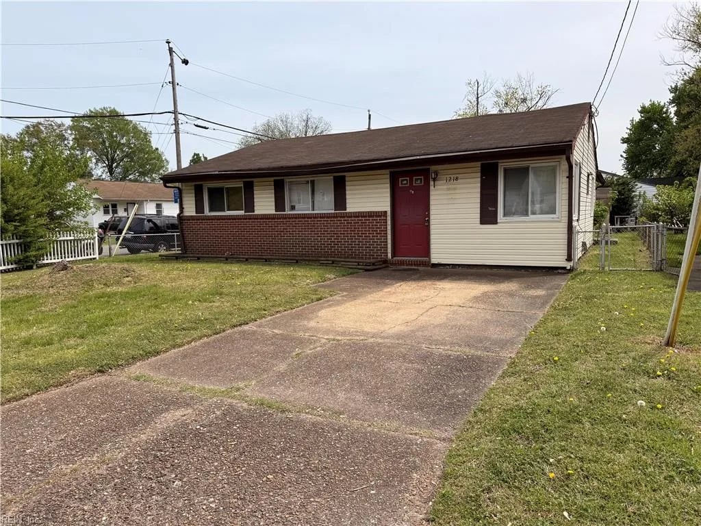 1218 Shell RD, Hampton — 3 bed Residential, 1,325 sqft