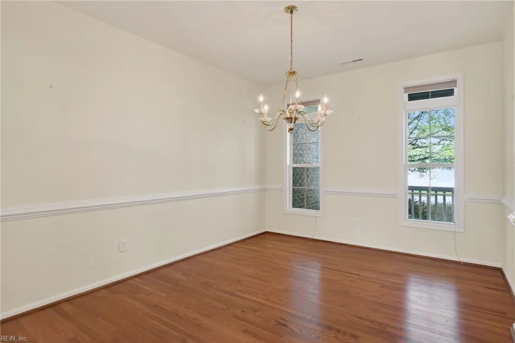 1121 Driver Pointe CT, SUFFOLK VA 23435 - Photo 5