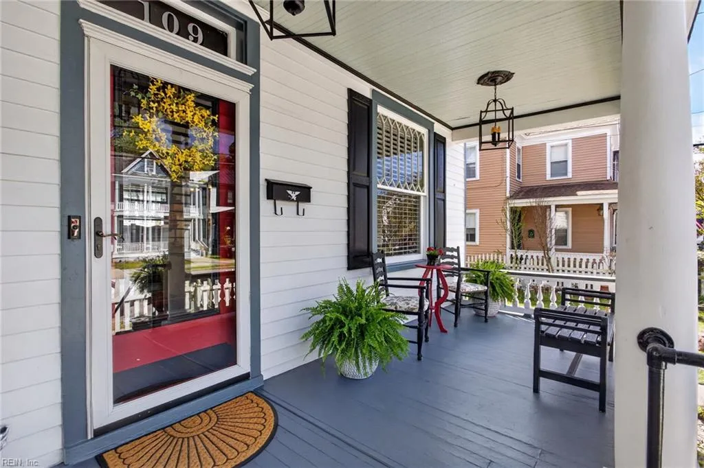 109 Riverview AVE, PORTSMOUTH VA 23704