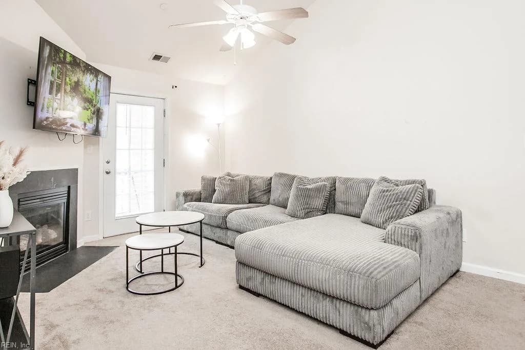 431 Old Colonial WAY #303, NEWPORTNEWS VA 23608 - Photo 5