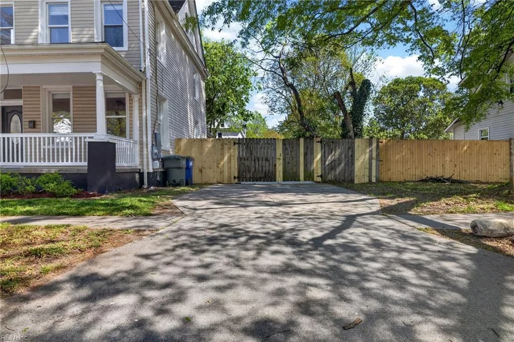 3114 Vimy Ridge AVE, NORFOLK VA 23509 - Photo 3