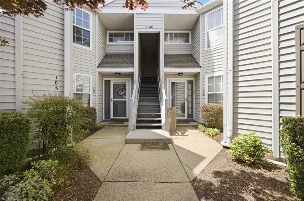 5140 Cypress Point CIR #202, VIRGINIABEACH VA 23455 - Photo 5