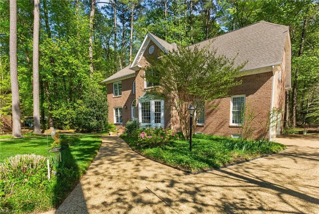 11125 Olde Towne PL, SMITHFIELD VA 23430 - Photo 4